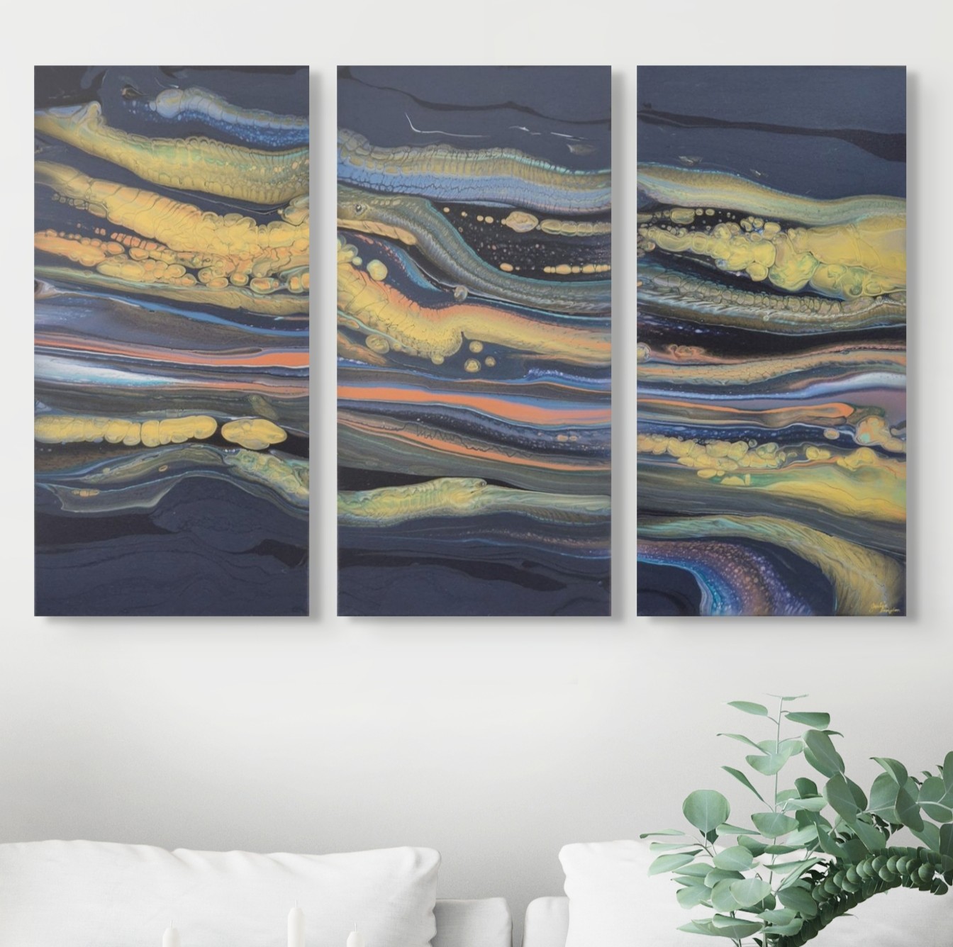 Golden Strata, fluid art